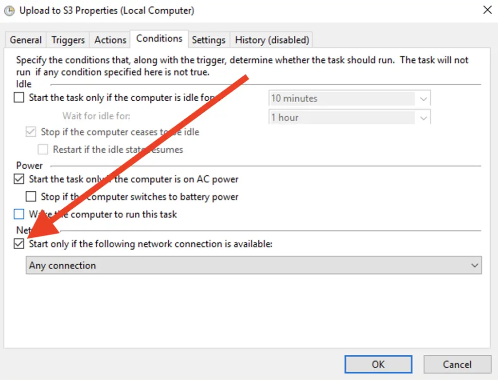 Red arrow pointing to the checkbox that is ticked for the option "Start only if the following network connection is available"